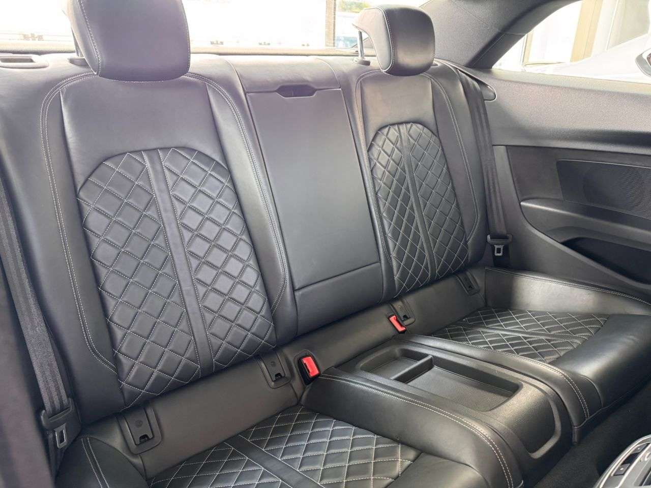 2017 AUDI S5 2017 AUDI S5