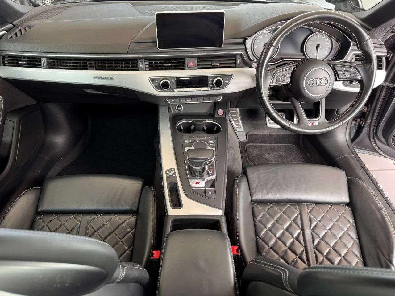 2017 AUDI S5 2017 AUDI S5