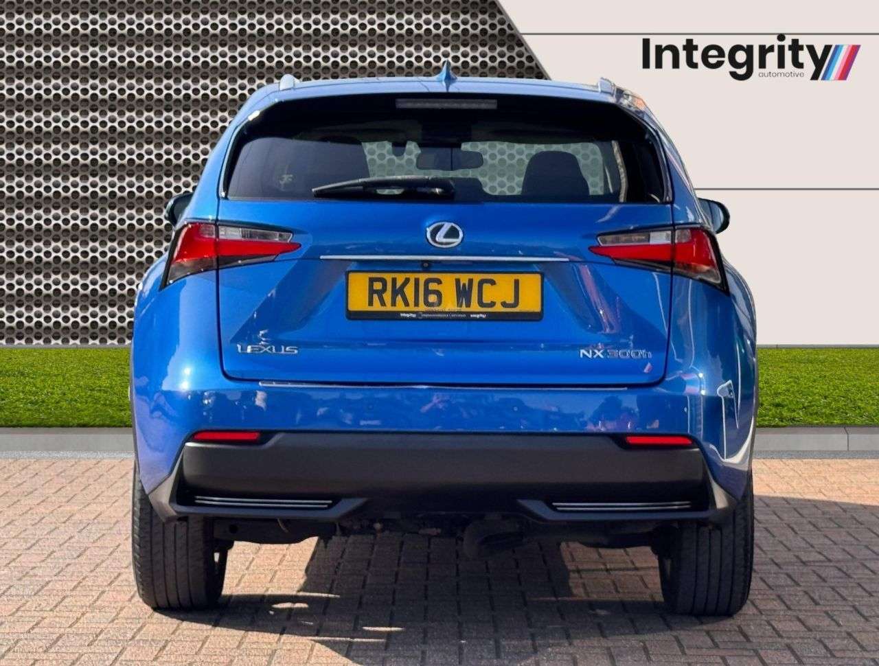 A 2016 LEXUS NX 2.5 300h Premier SUV 5dr Petrol Hybrid E-CVT 4WD Euro 6 (s/s) (197 ps) Mark A 2016 LEXUS NX 2.5 300h Premier SUV 5dr Petrol Hybrid E-CVT 4WD Euro 6 (s/s) (197 ps) Mark