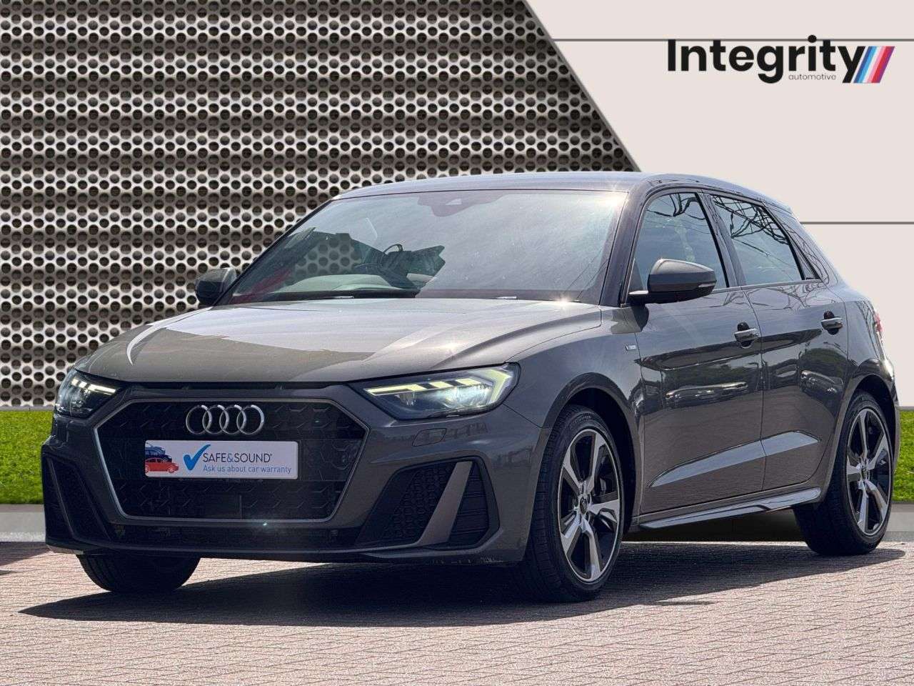 2021 AUDI A1 2021 AUDI A1
