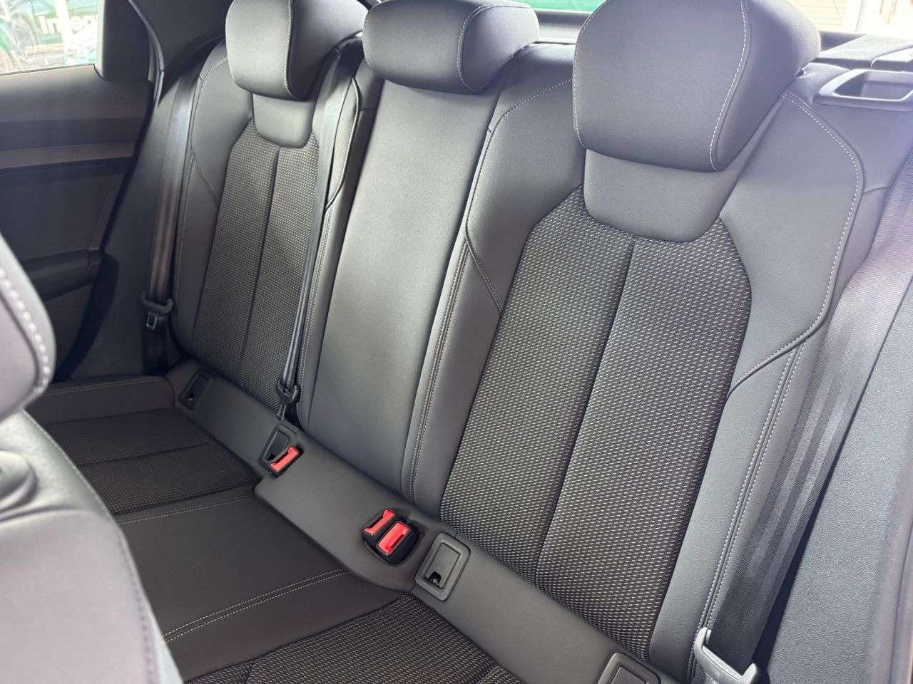 2021 AUDI A1 2021 AUDI A1