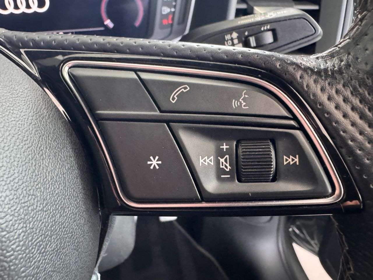 2021 AUDI A1 2021 AUDI A1