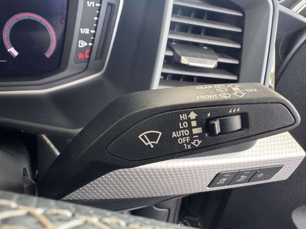2021 AUDI A1 2021 AUDI A1