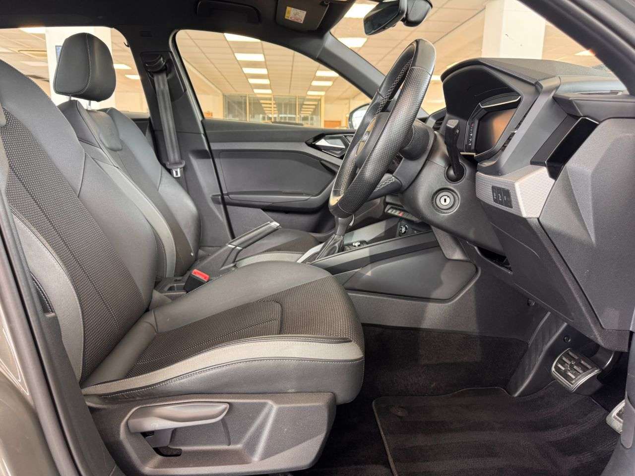 2021 AUDI A1 2021 AUDI A1