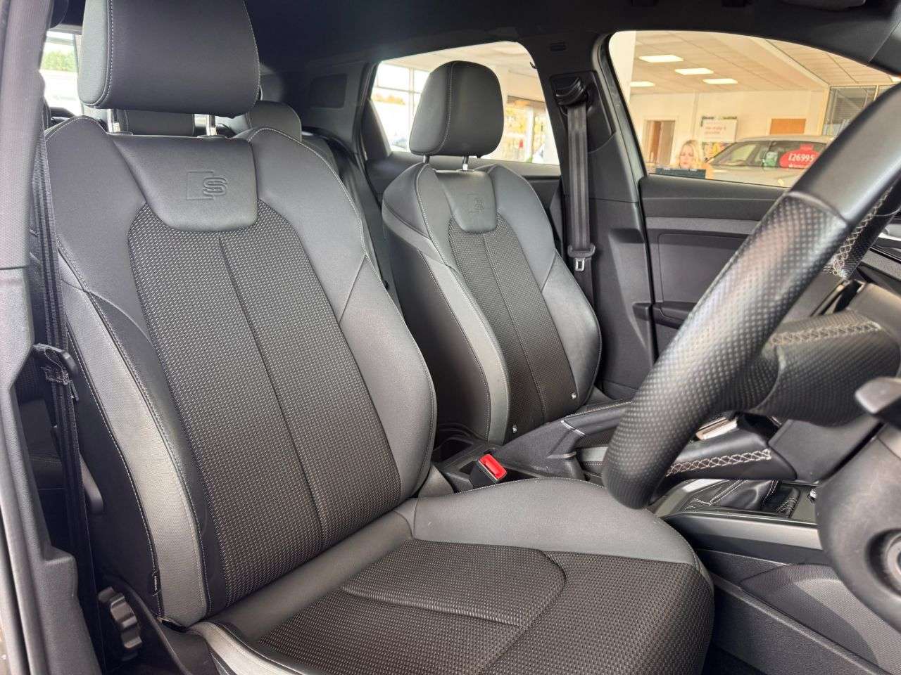 2021 AUDI A1 2021 AUDI A1