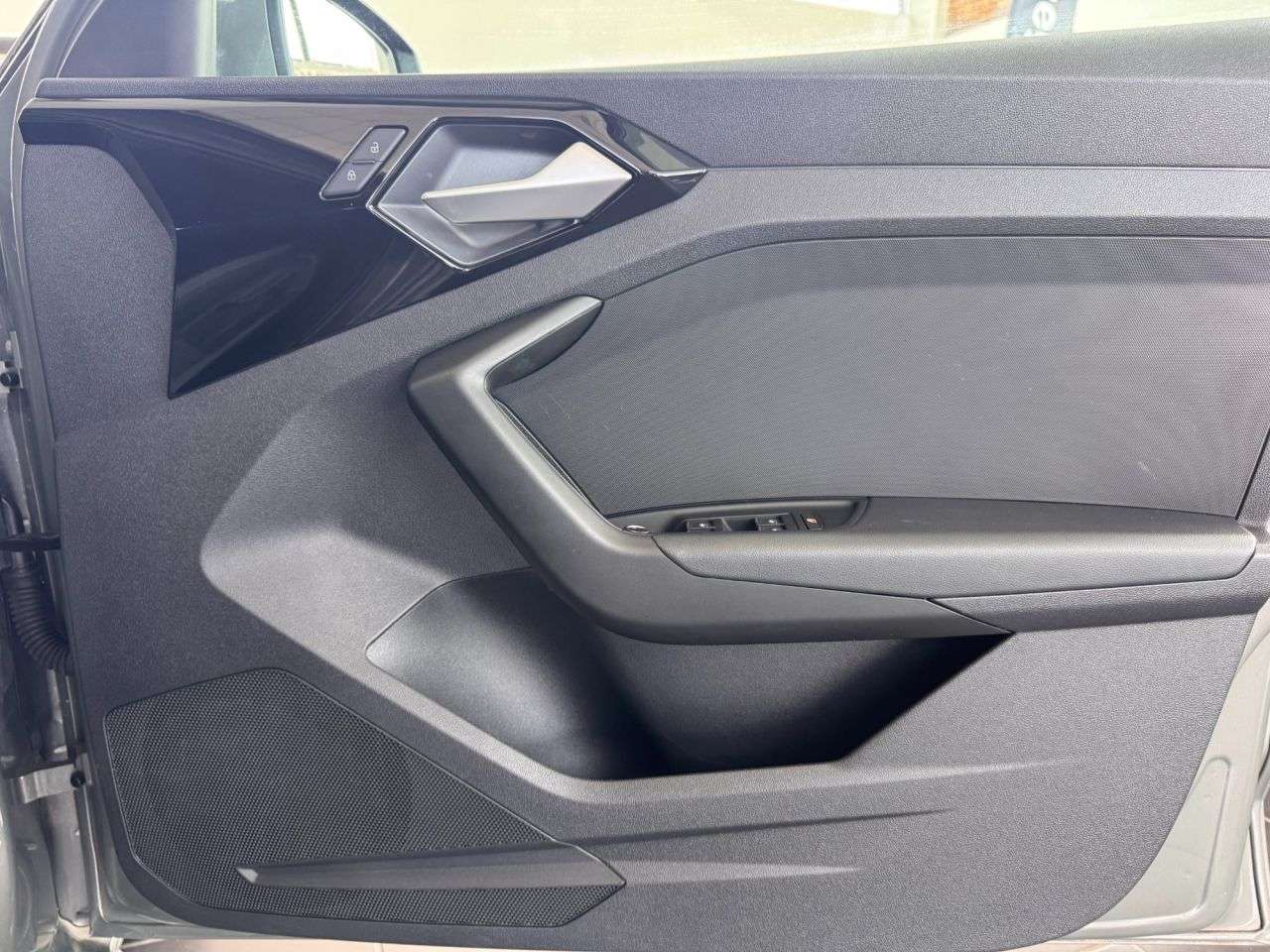 2021 AUDI A1 2021 AUDI A1