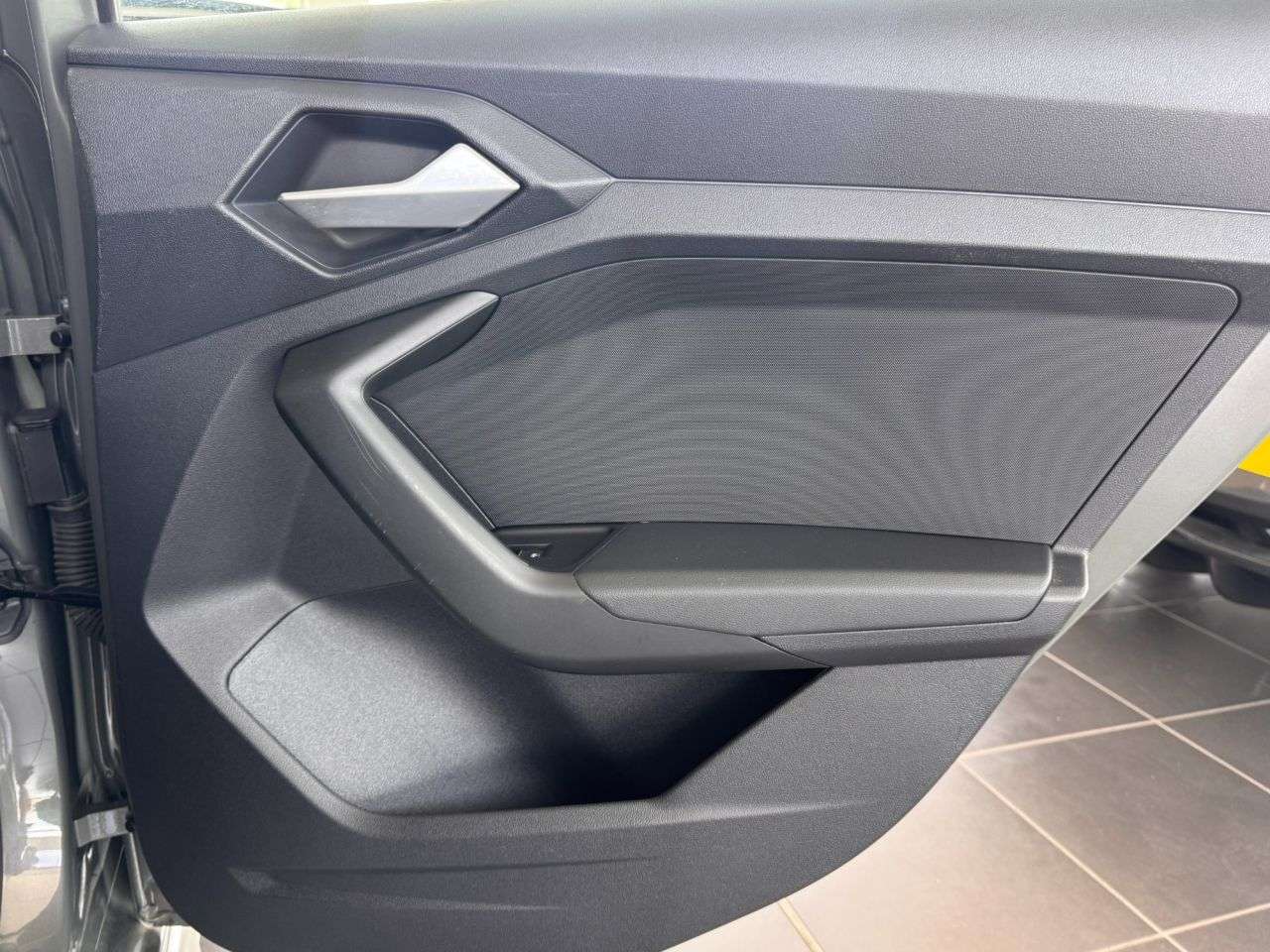 2021 AUDI A1 2021 AUDI A1