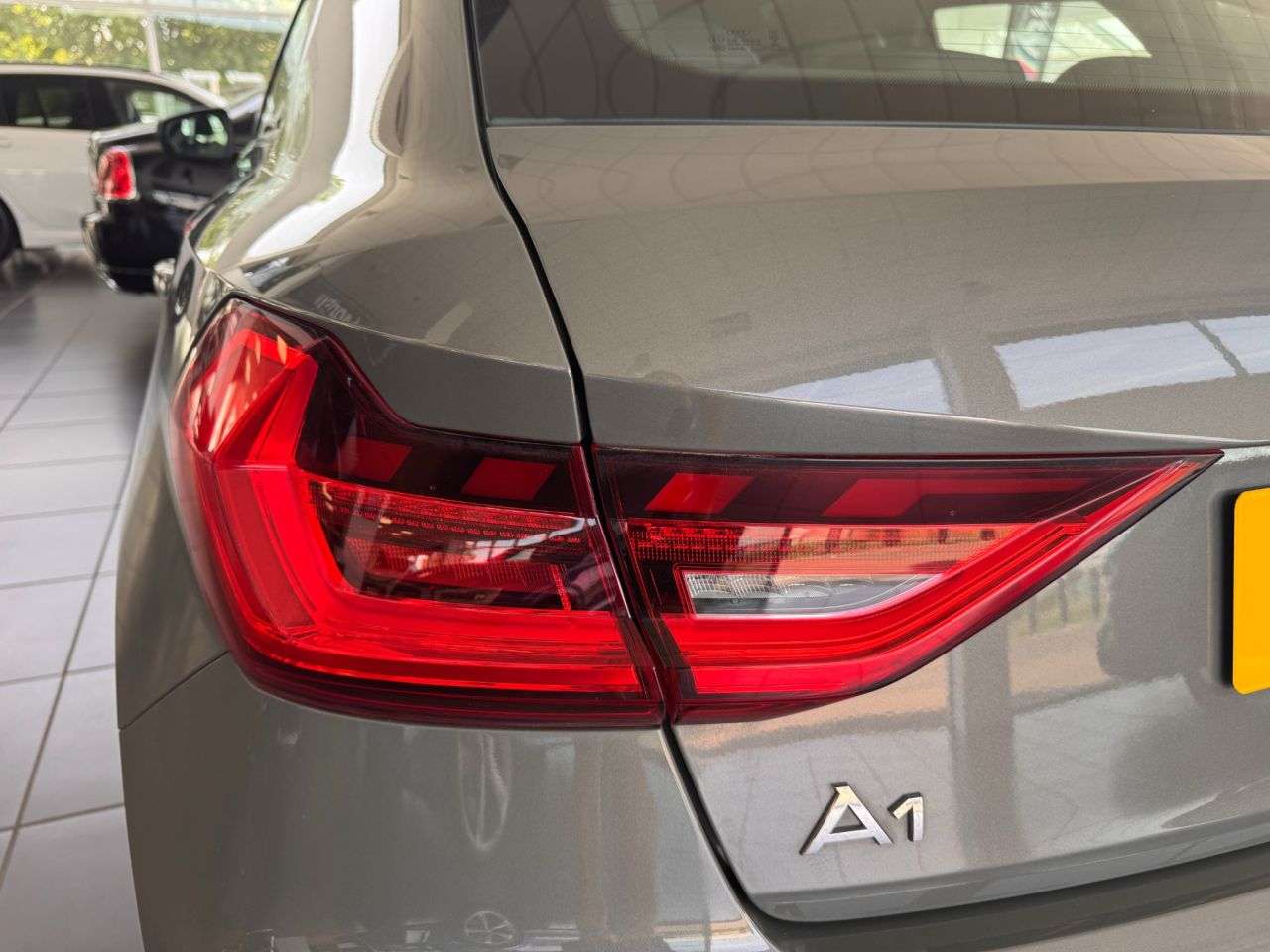 2021 AUDI A1 2021 AUDI A1