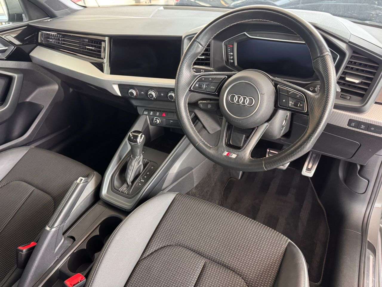2021 AUDI A1 2021 AUDI A1