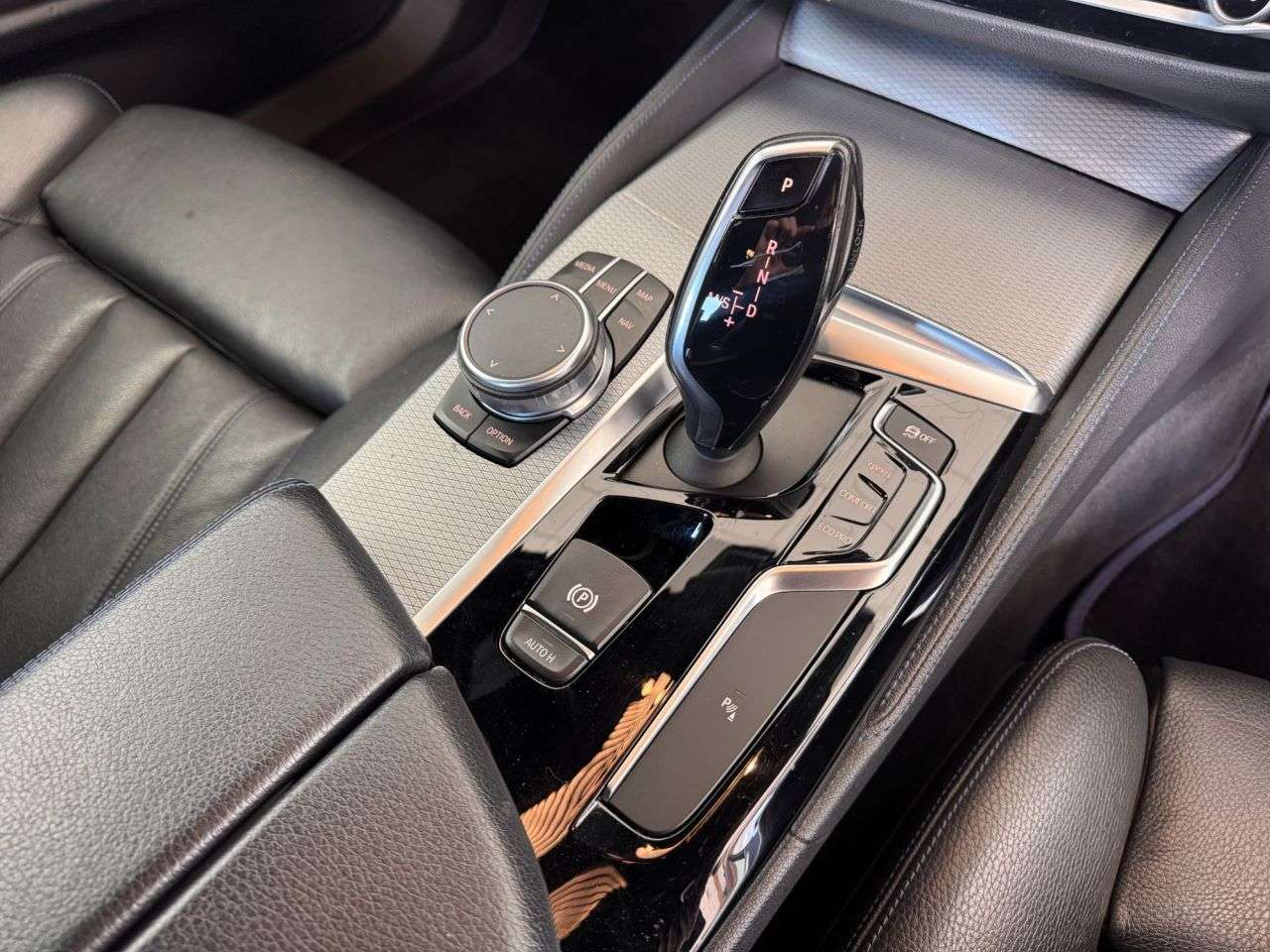 2018 BMW 5 SERIES 2018 BMW 5 SERIES