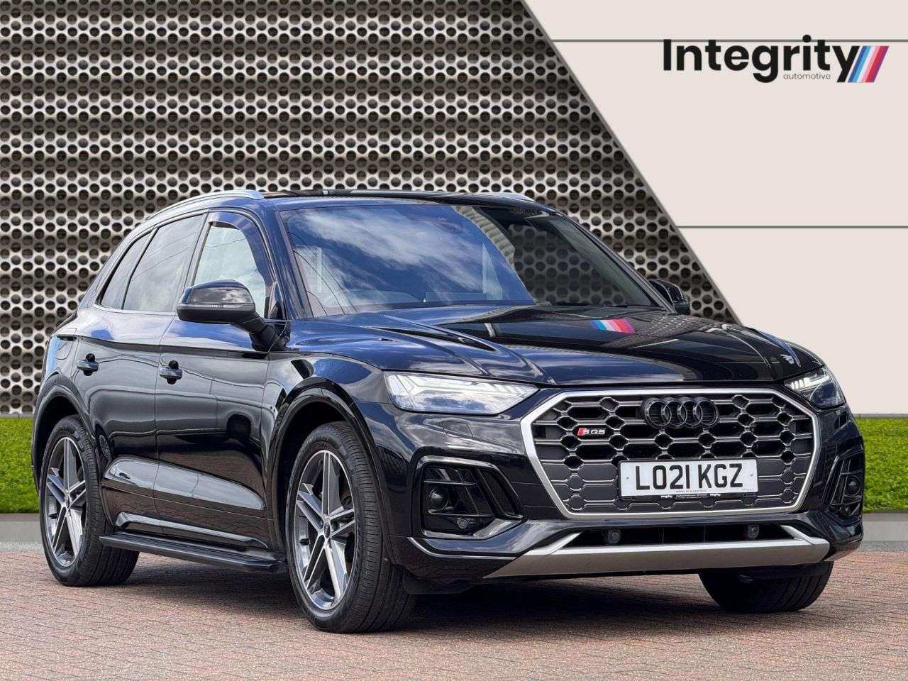 A 2021 AUDI SQ5 3.0 TDI V6 SUV 5dr Diesel Tiptronic quattro Euro 6 (s/s) (341 ps) 6 Audi Se A 2021 AUDI SQ5 3.0 TDI V6 SUV 5dr Diesel Tiptronic quattro Euro 6 (s/s) (341 ps) 6 Audi Se