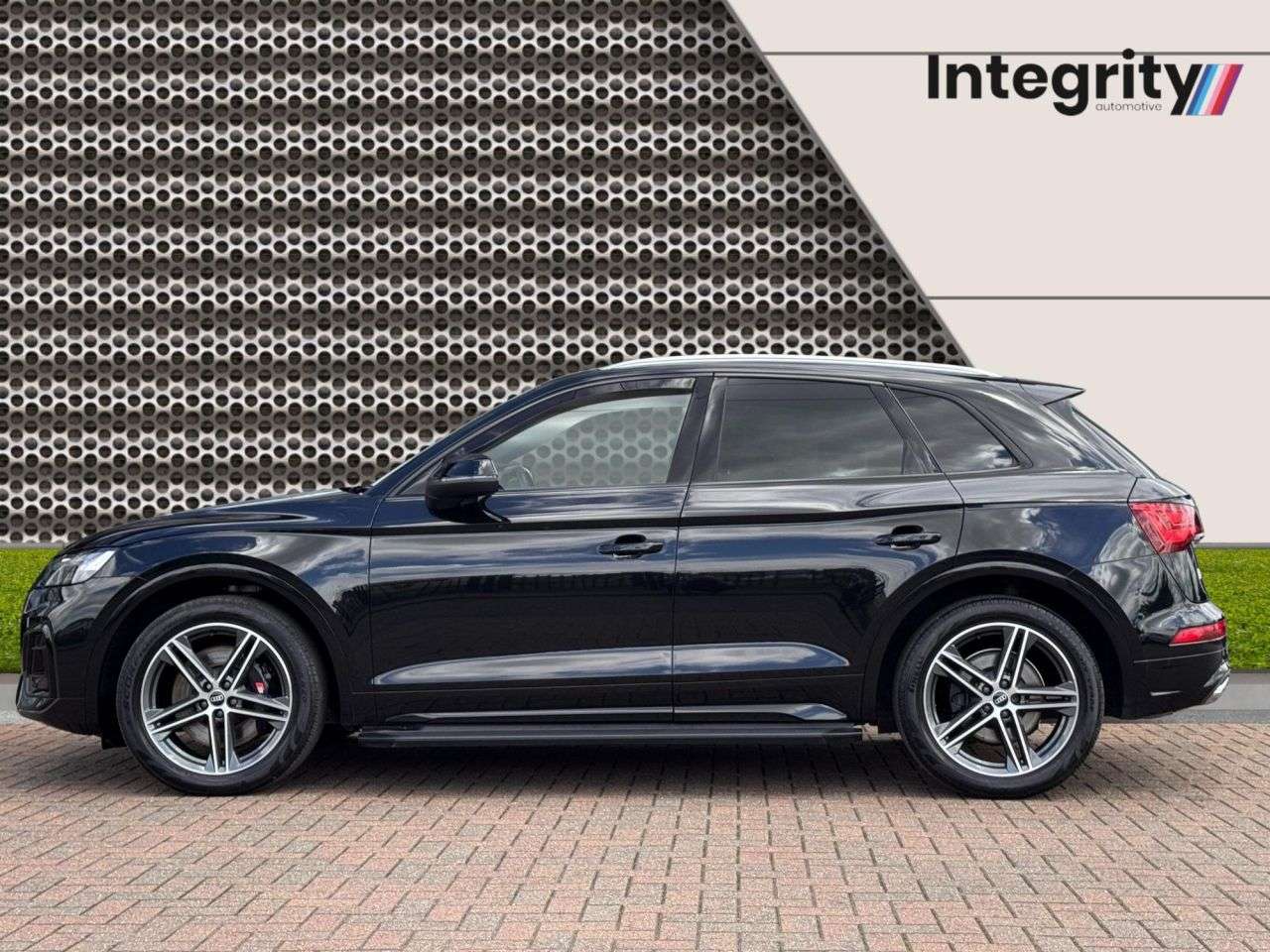 2021 AUDI SQ5 2021 AUDI SQ5