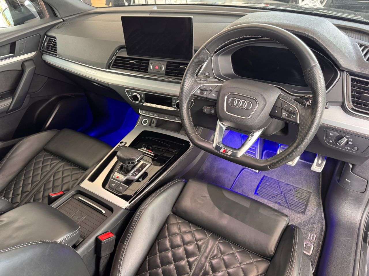 2021 AUDI SQ5 2021 AUDI SQ5