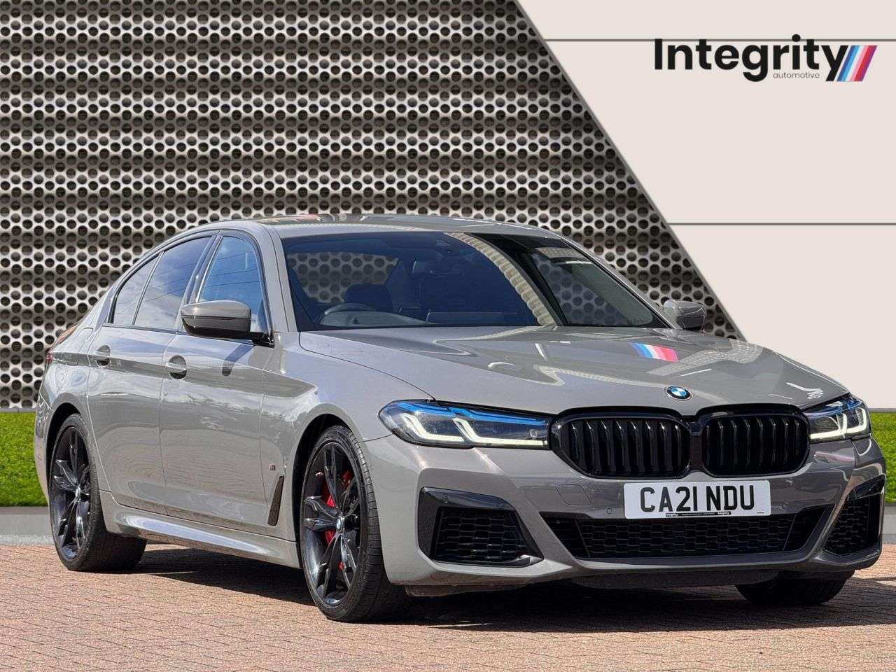 2021 BMW 5 SERIES 2021 BMW 5 SERIES