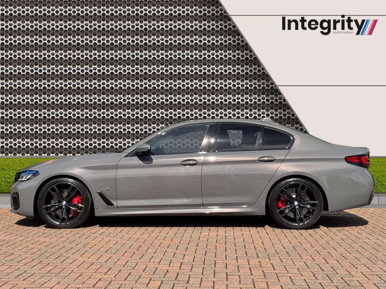 2021 BMW 5 SERIES 2021 BMW 5 SERIES