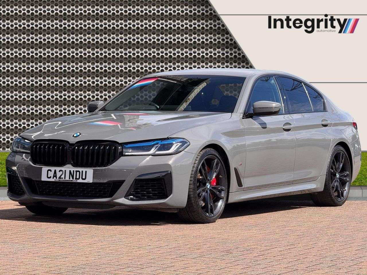 2021 BMW 5 SERIES 2021 BMW 5 SERIES