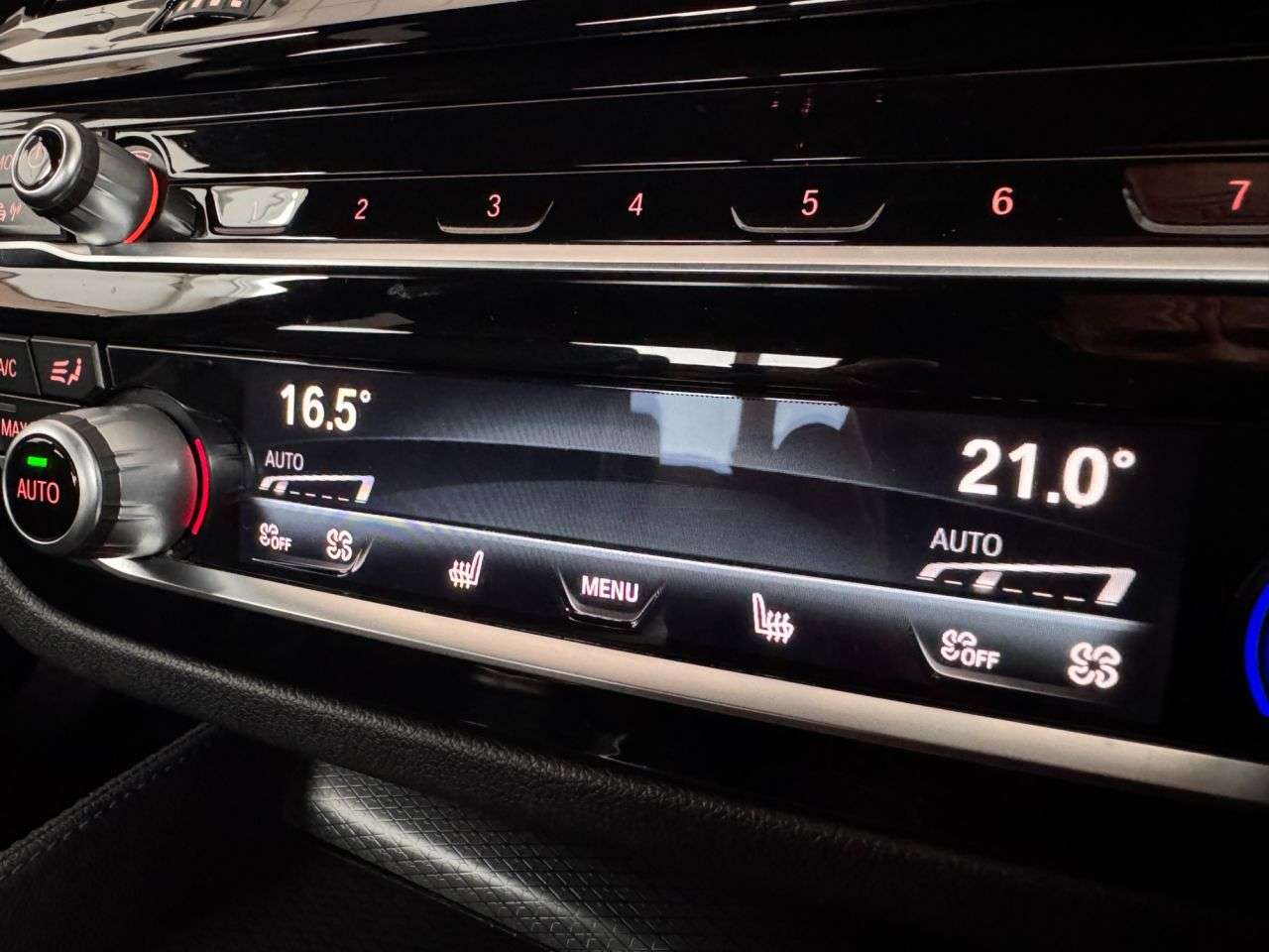 2021 BMW 5 SERIES 2021 BMW 5 SERIES