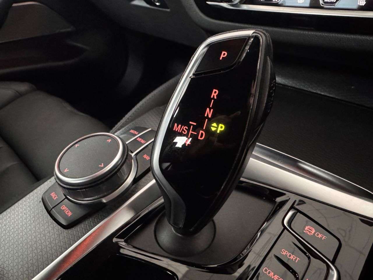 2021 BMW 5 SERIES 2021 BMW 5 SERIES