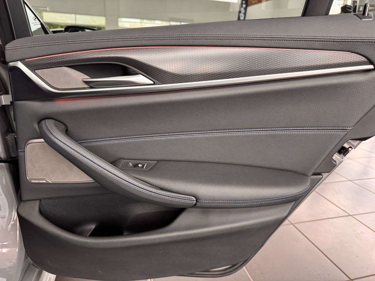 2021 BMW 5 SERIES 2021 BMW 5 SERIES