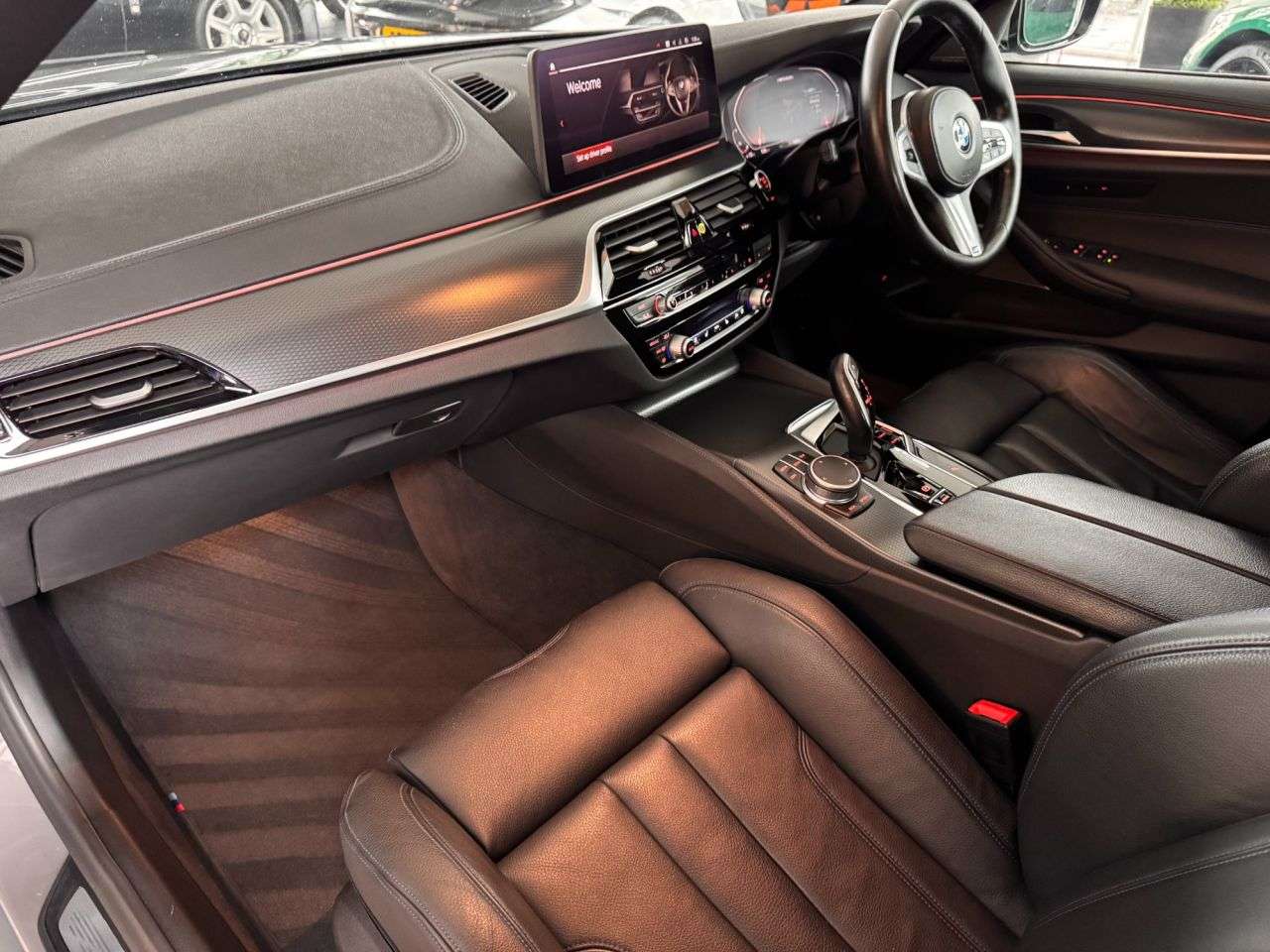 2021 BMW 5 SERIES 2021 BMW 5 SERIES