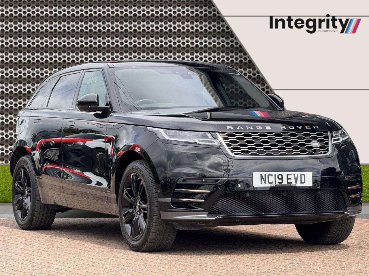 2019 LAND ROVER RANGE ROVER VELAR 2019 LAND ROVER RANGE ROVER VELAR