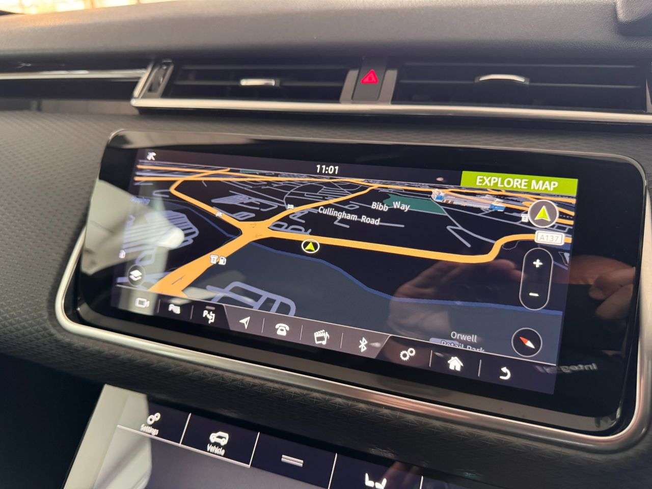 2019 LAND ROVER RANGE ROVER VELAR 2019 LAND ROVER RANGE ROVER VELAR