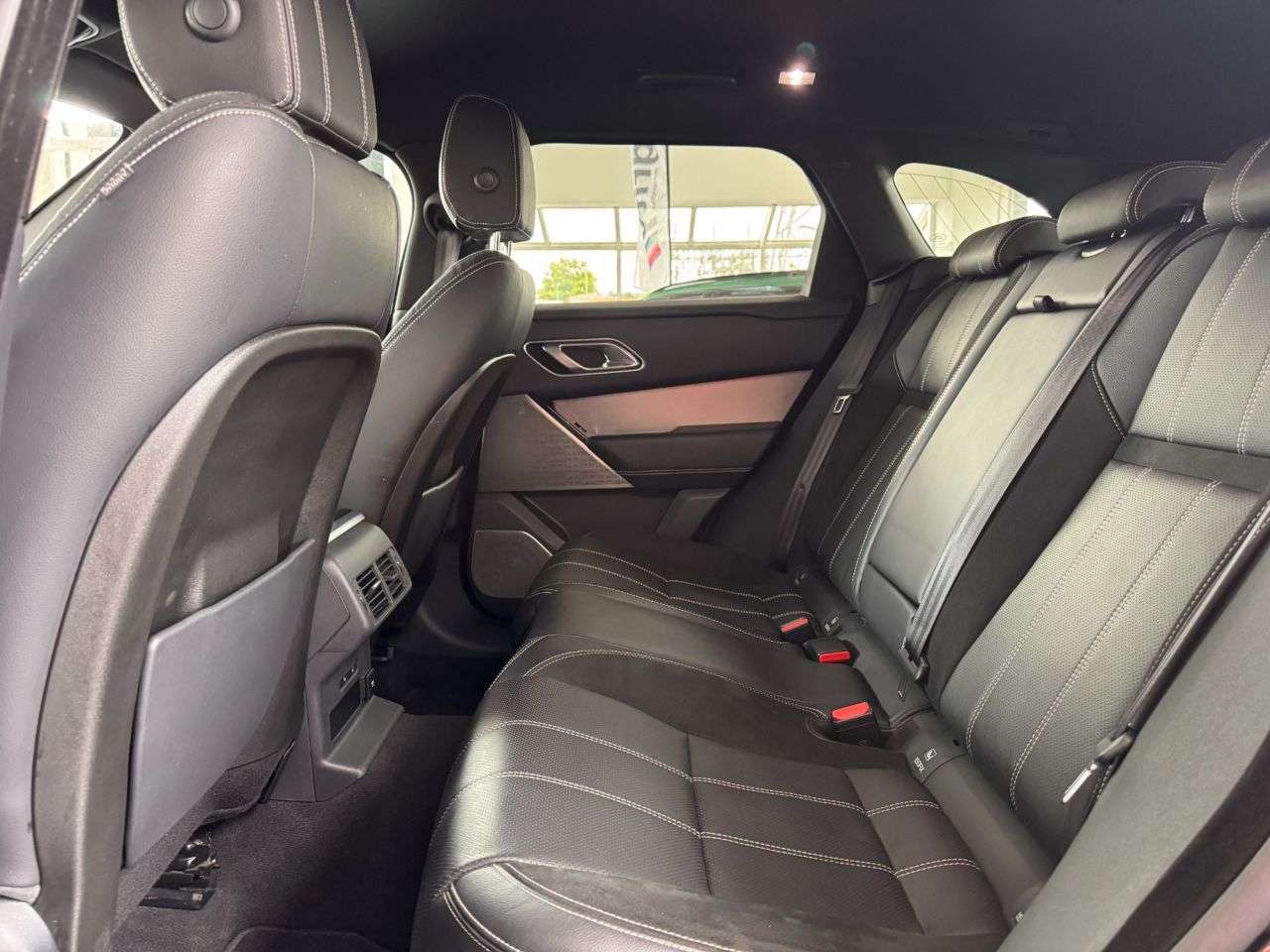 2019 LAND ROVER RANGE ROVER VELAR 2019 LAND ROVER RANGE ROVER VELAR