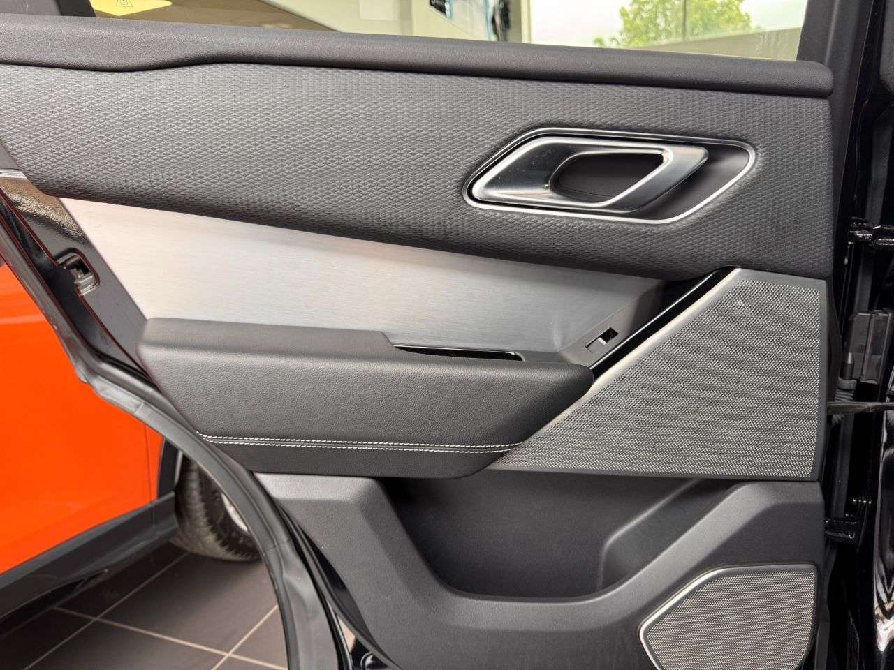 2019 LAND ROVER RANGE ROVER VELAR 2019 LAND ROVER RANGE ROVER VELAR