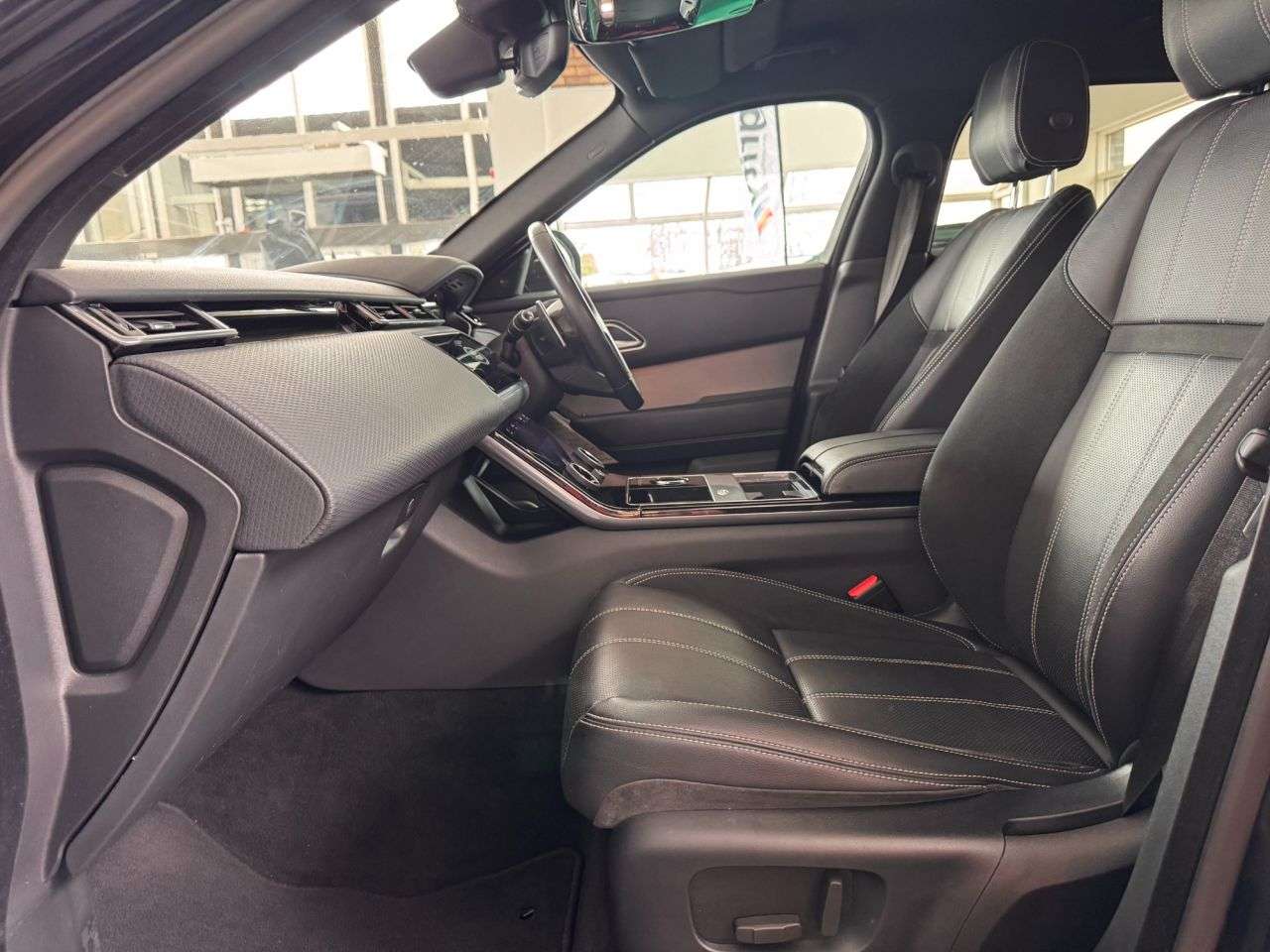 2019 LAND ROVER RANGE ROVER VELAR 2019 LAND ROVER RANGE ROVER VELAR