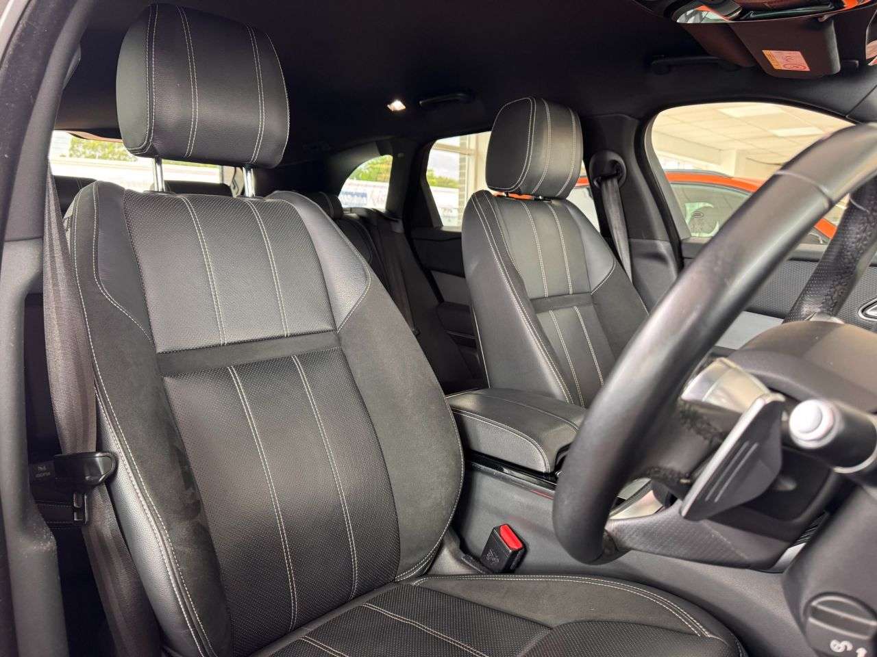 2019 LAND ROVER RANGE ROVER VELAR 2019 LAND ROVER RANGE ROVER VELAR