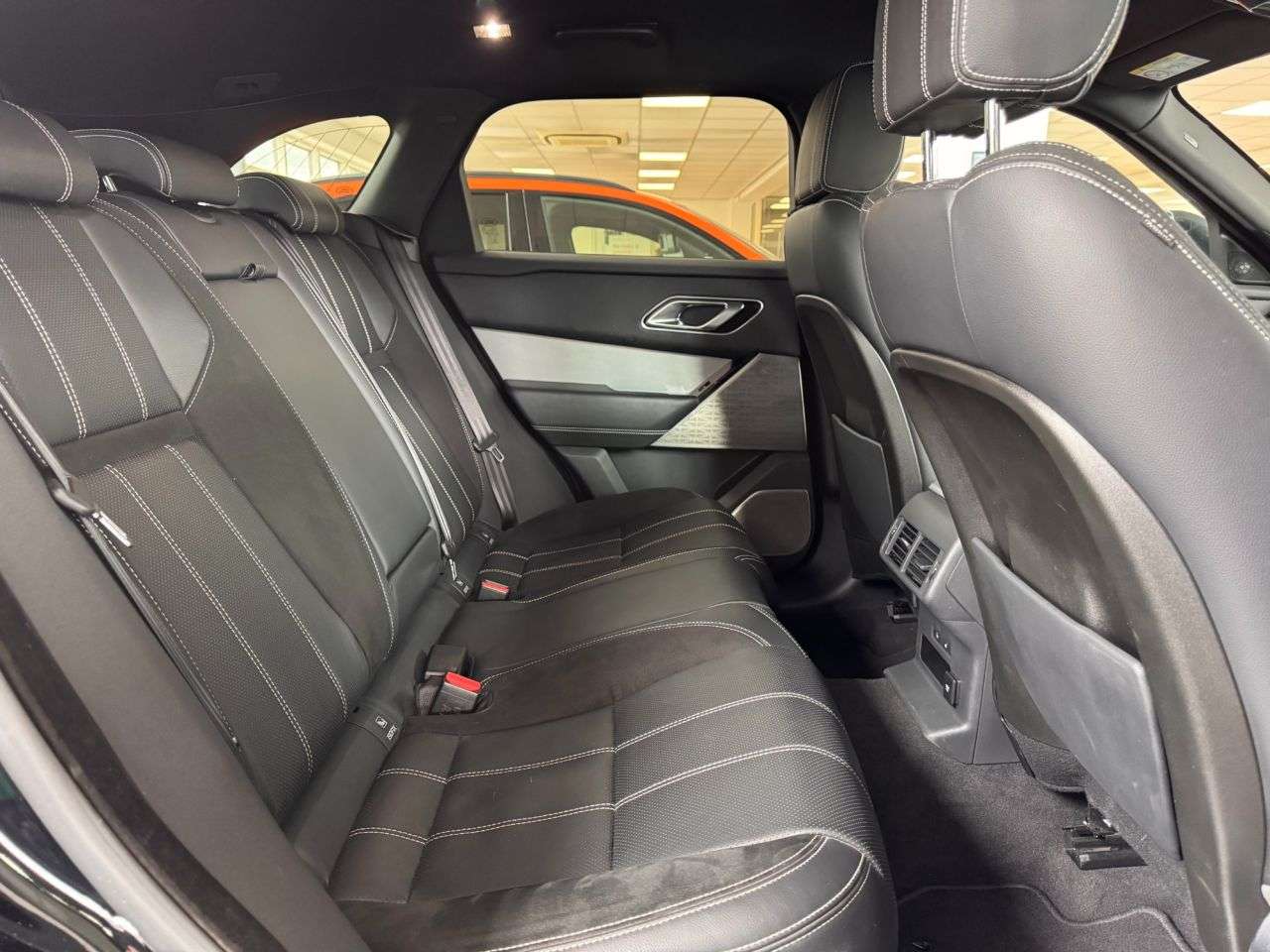 2019 LAND ROVER RANGE ROVER VELAR 2019 LAND ROVER RANGE ROVER VELAR