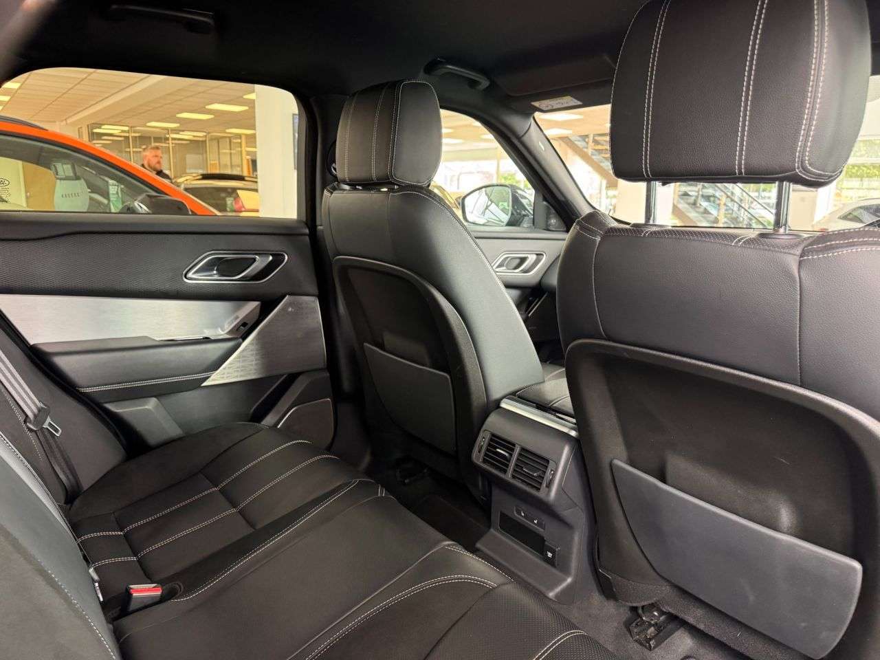2019 LAND ROVER RANGE ROVER VELAR 2019 LAND ROVER RANGE ROVER VELAR