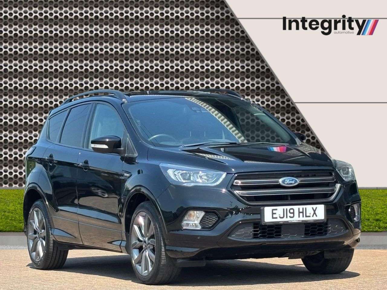 A 2019 FORD KUGA 1.5 TDCi EcoBlue ST-Line Edition SUV 5dr Diesel Manual Euro 6 (s/s) (120 ps A 2019 FORD KUGA 1.5 TDCi EcoBlue ST-Line Edition SUV 5dr Diesel Manual Euro 6 (s/s) (120 ps