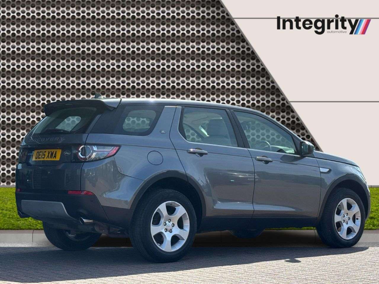 A 2015 LAND ROVER DISCOVERY SPORT 2.0 TD4 HSE SUV 5dr Diesel Manual 4WD Euro 6 (s/s) (5 Seat) (150 ps) Pan Ro A 2015 LAND ROVER DISCOVERY SPORT 2.0 TD4 HSE SUV 5dr Diesel Manual 4WD Euro 6 (s/s) (5 Seat) (150 ps) Pan Ro
