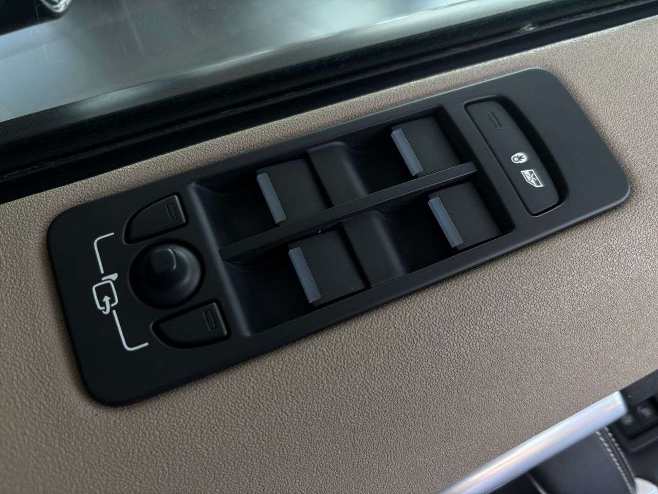 2015 LAND ROVER DISCOVERY SPORT 2015 LAND ROVER DISCOVERY SPORT