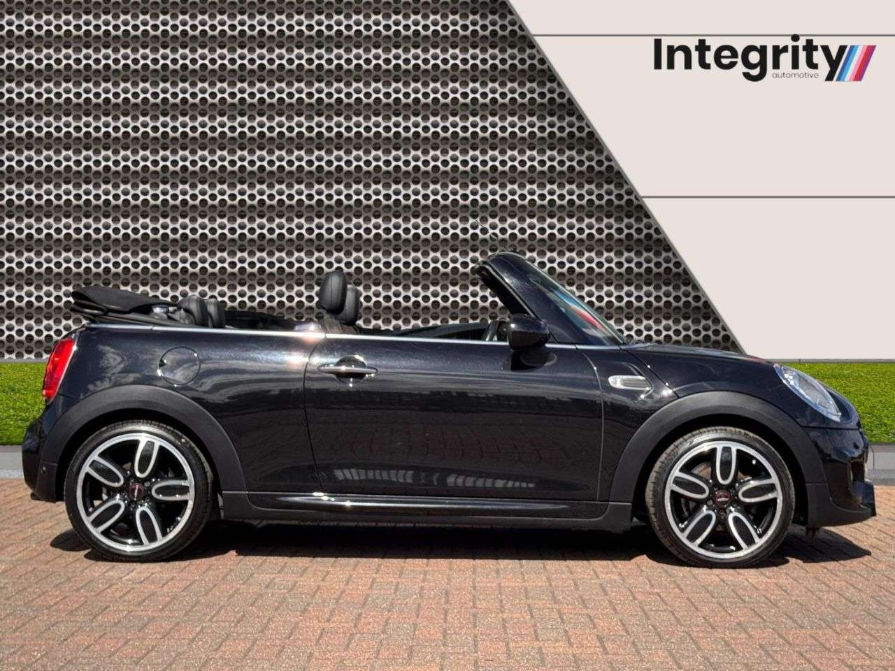 A 2017 MINI CONVERTIBLE 1.5 Cooper Convertible 2dr Petrol Manual Euro 6 (s/s) (136 ps) JCW Sport Pk A 2017 MINI CONVERTIBLE 1.5 Cooper Convertible 2dr Petrol Manual Euro 6 (s/s) (136 ps) JCW Sport Pk
