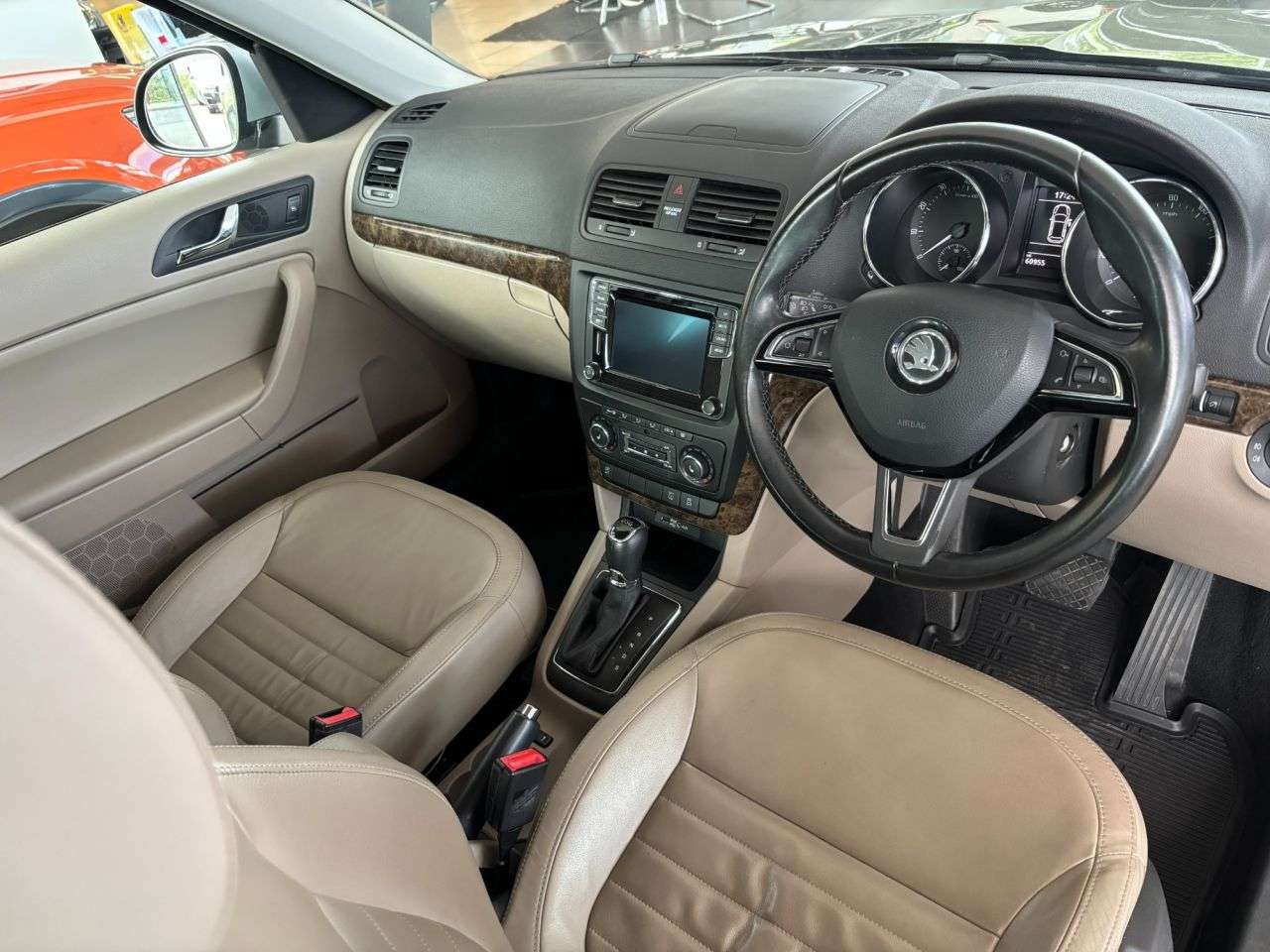 2015 SKODA YETI 2015 SKODA YETI