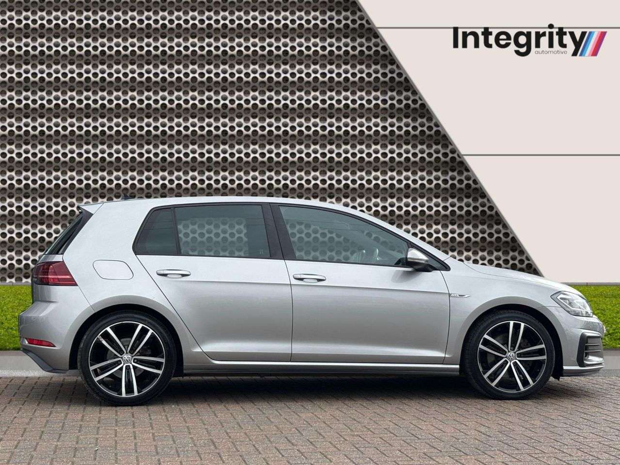 2017 VOLKSWAGEN GOLF 2017 VOLKSWAGEN GOLF