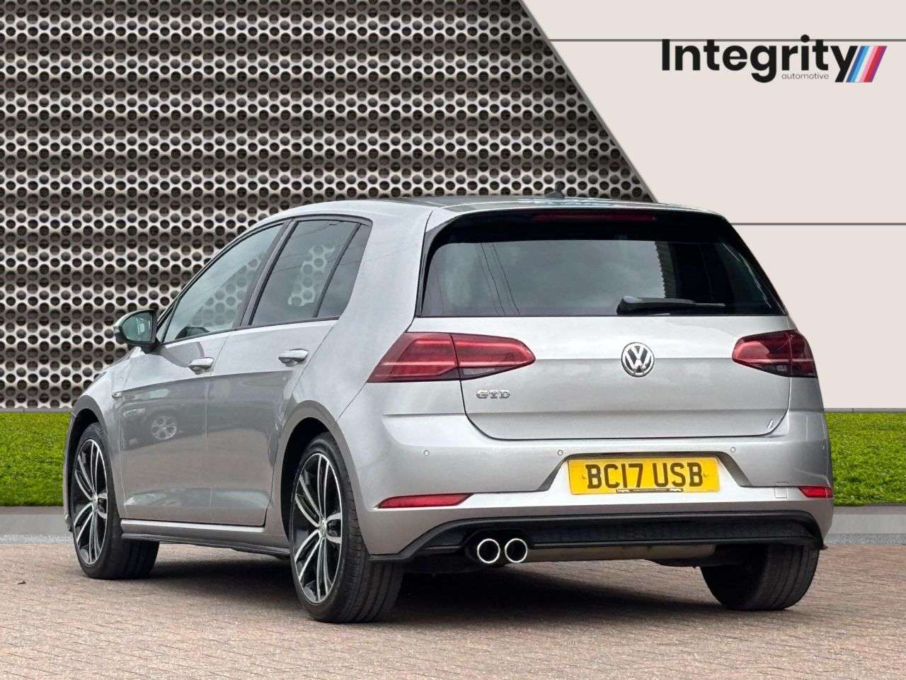 2017 VOLKSWAGEN GOLF 2017 VOLKSWAGEN GOLF