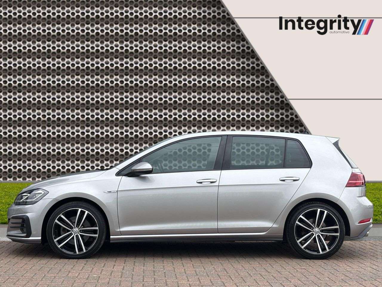 2017 VOLKSWAGEN GOLF 2017 VOLKSWAGEN GOLF