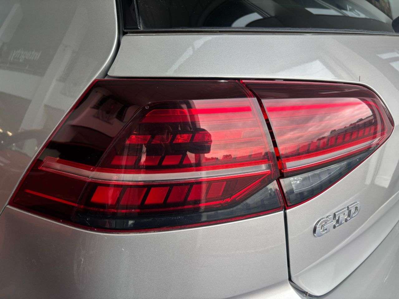 2017 VOLKSWAGEN GOLF 2017 VOLKSWAGEN GOLF