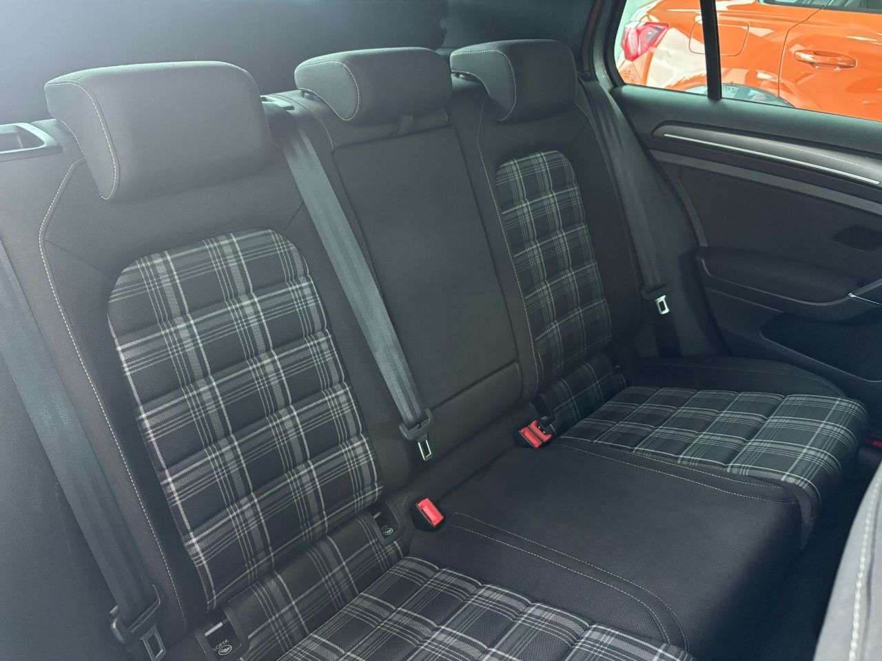 2017 VOLKSWAGEN GOLF 2017 VOLKSWAGEN GOLF