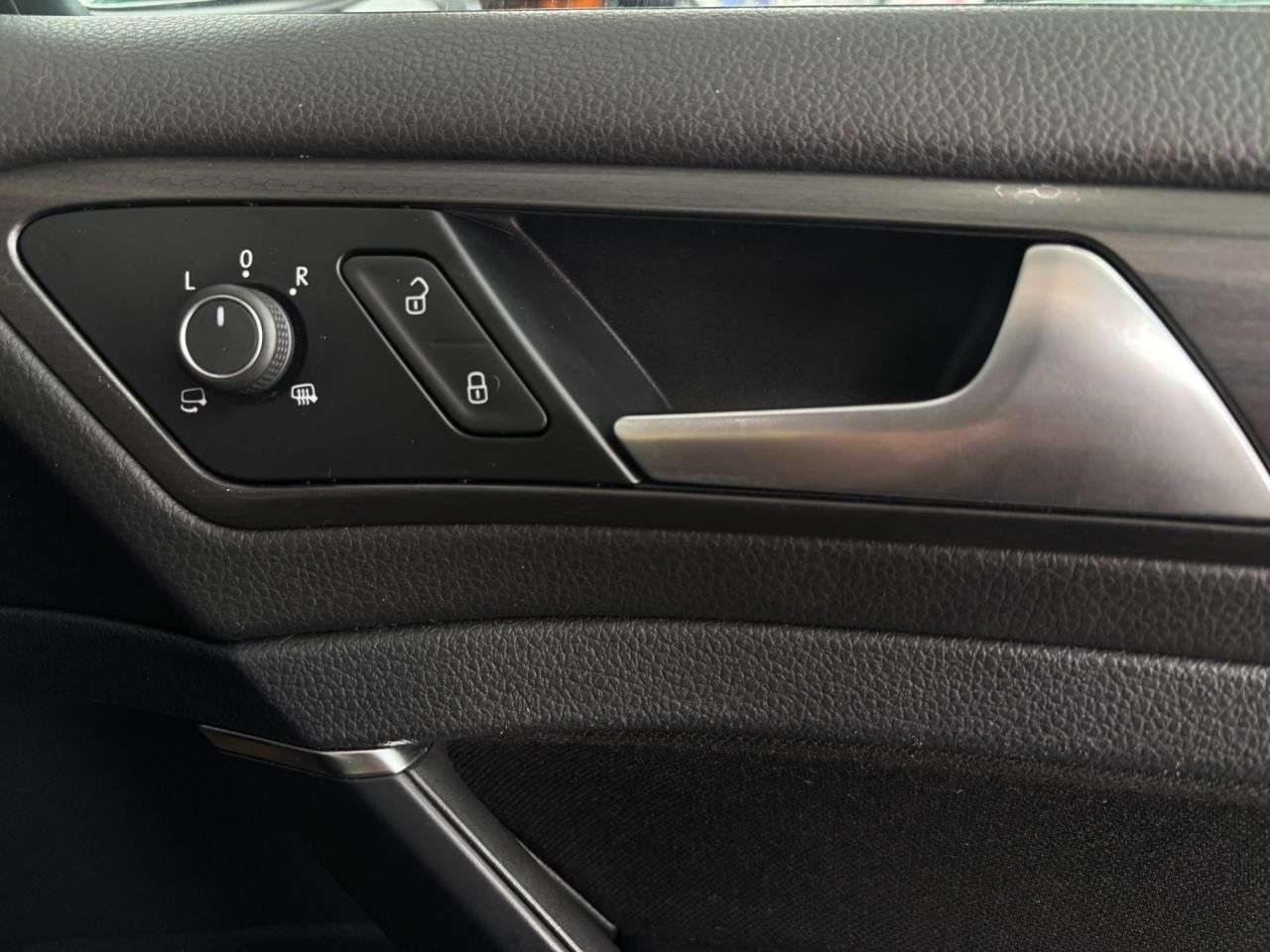 2017 VOLKSWAGEN GOLF 2017 VOLKSWAGEN GOLF