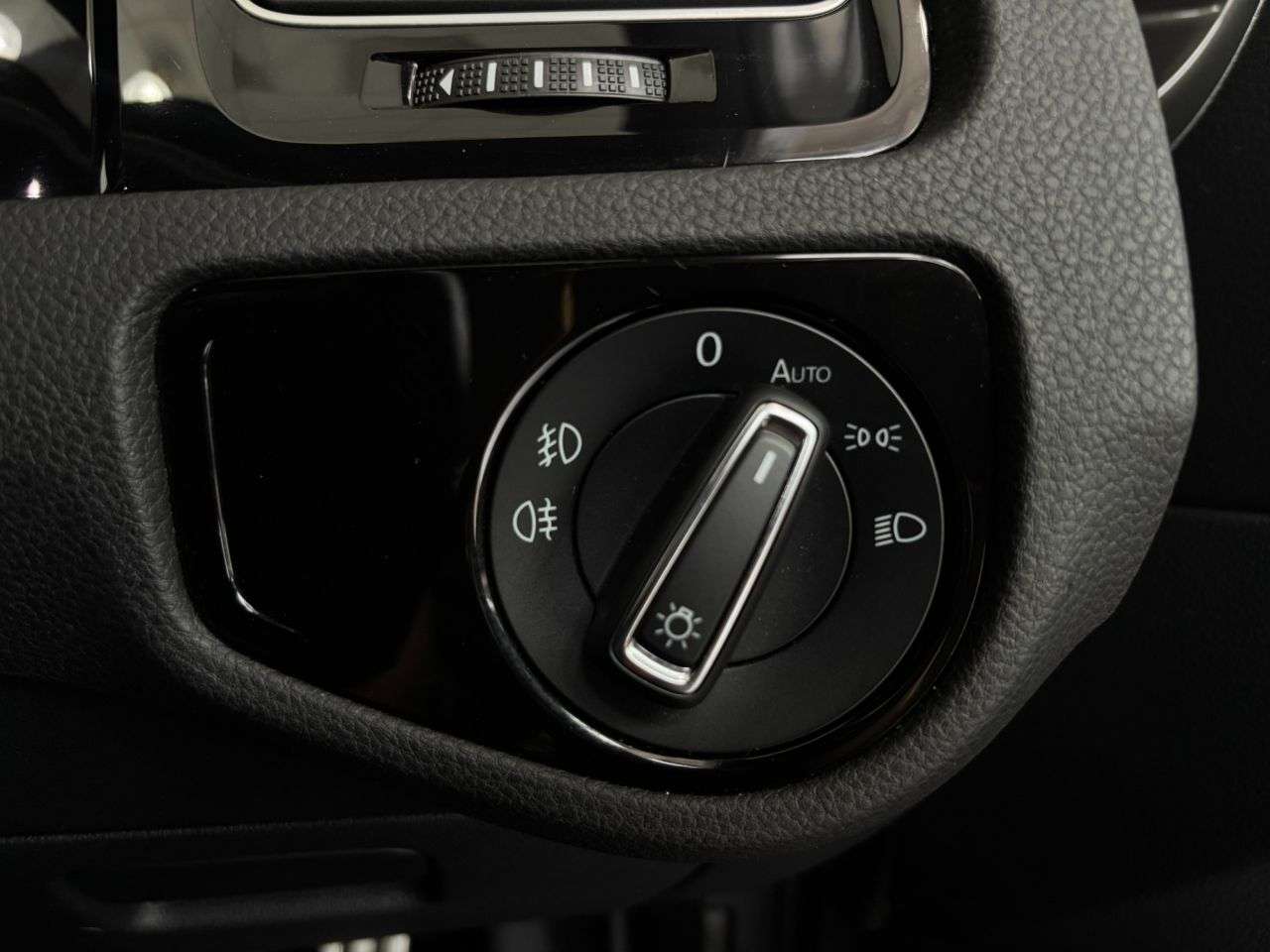 2017 VOLKSWAGEN GOLF 2017 VOLKSWAGEN GOLF