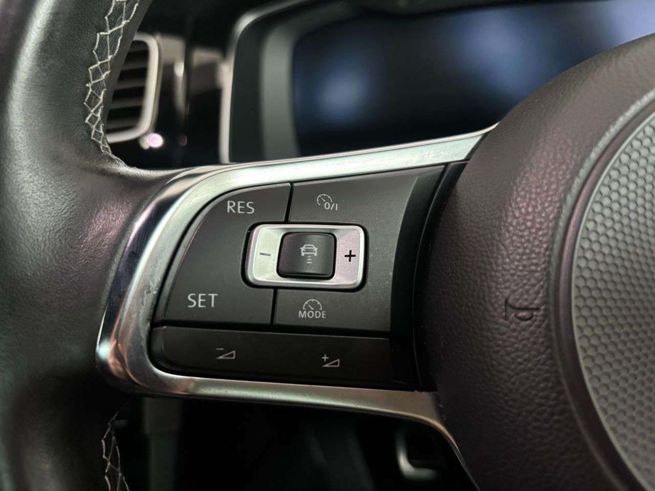 2017 VOLKSWAGEN GOLF 2017 VOLKSWAGEN GOLF
