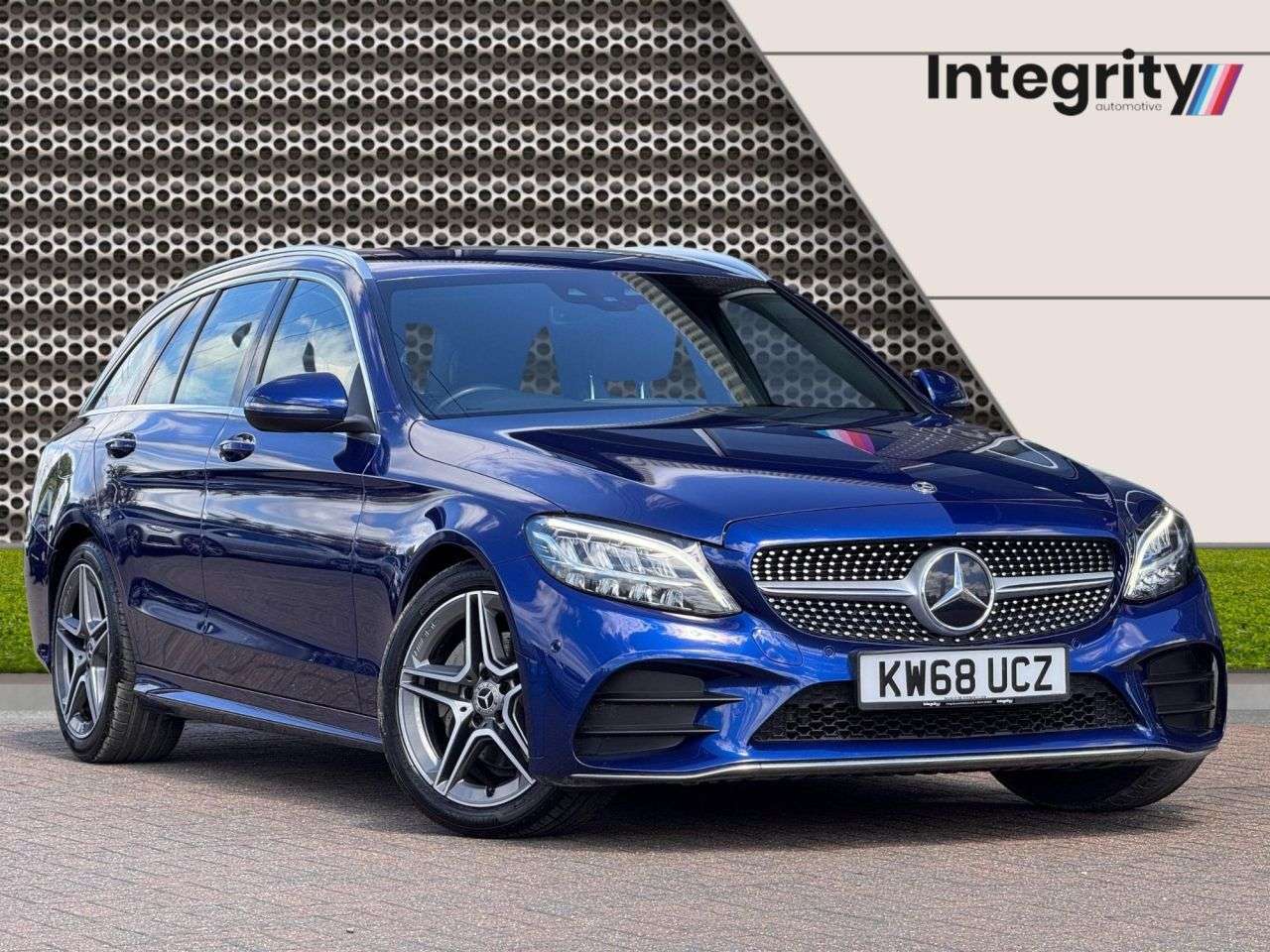A 2019 MERCEDES-BENZ C CLASS 1.5 C200 MHEV EQ Boost AMG Line Estate 5dr Petrol G-Tronic+ Euro 6 (s/s) (1 A 2019 MERCEDES-BENZ C CLASS 1.5 C200 MHEV EQ Boost AMG Line Estate 5dr Petrol G-Tronic+ Euro 6 (s/s) (1