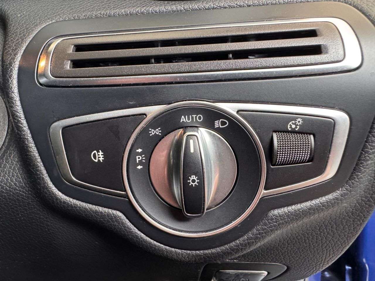 2019 MERCEDES-BENZ C CLASS 2019 MERCEDES-BENZ C CLASS