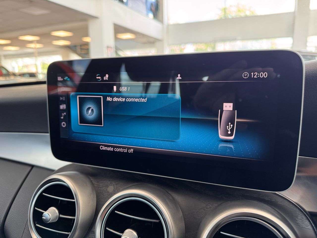 2019 MERCEDES-BENZ C CLASS 2019 MERCEDES-BENZ C CLASS