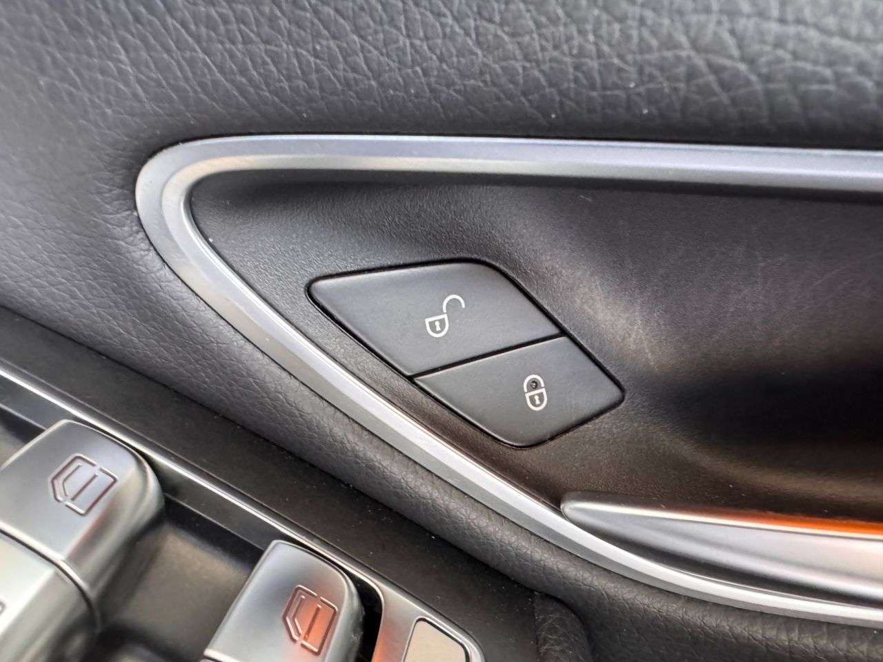 2019 MERCEDES-BENZ C CLASS 2019 MERCEDES-BENZ C CLASS