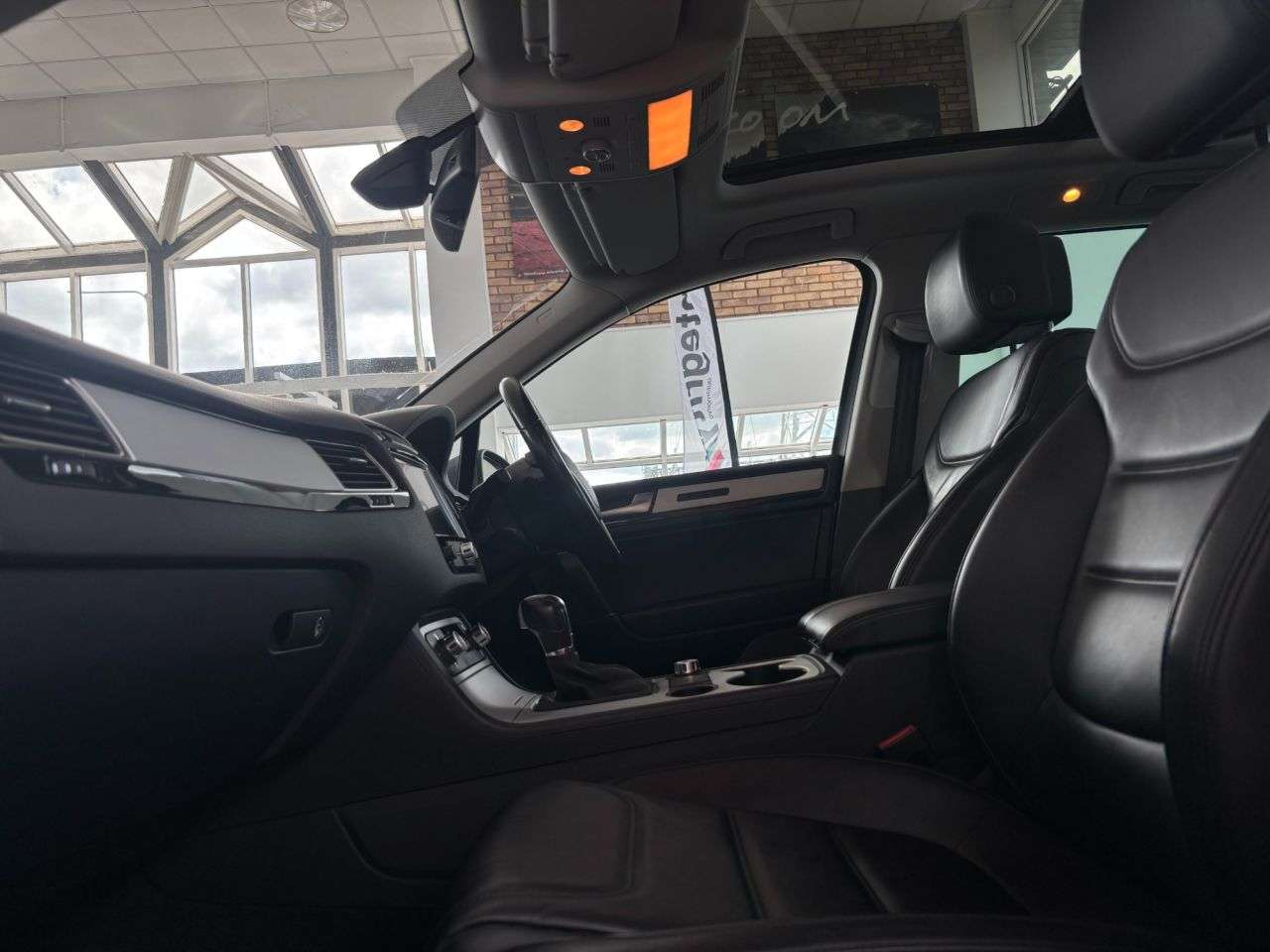 2014 VOLKSWAGEN TOUAREG 2014 VOLKSWAGEN TOUAREG